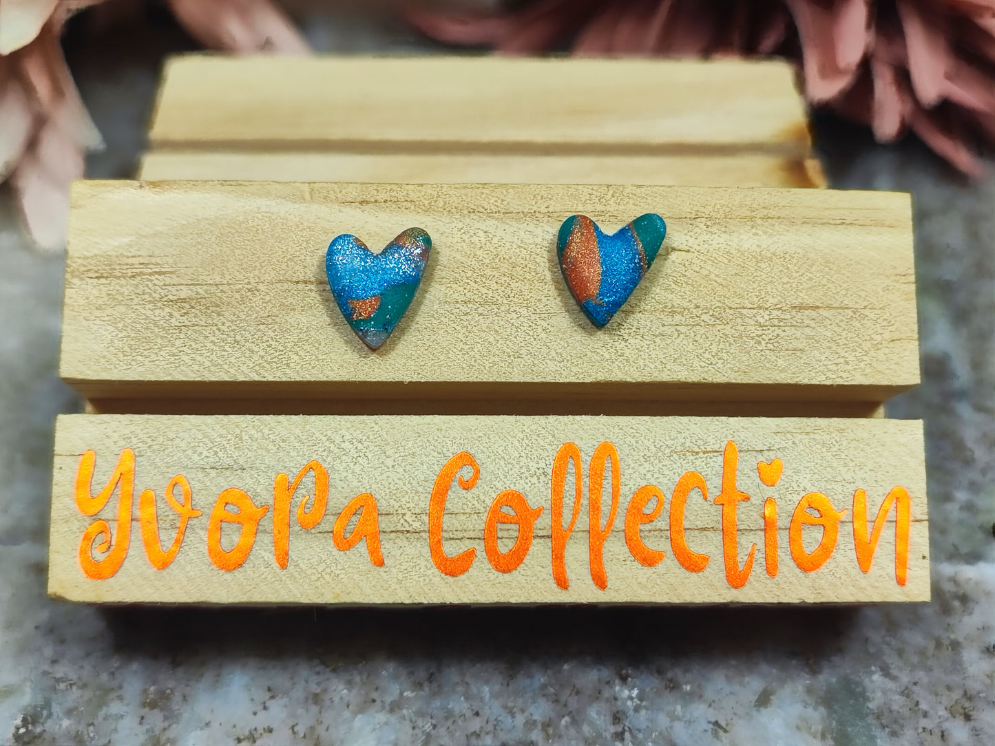 Mini Heart Blue Toskana Ohrstecker