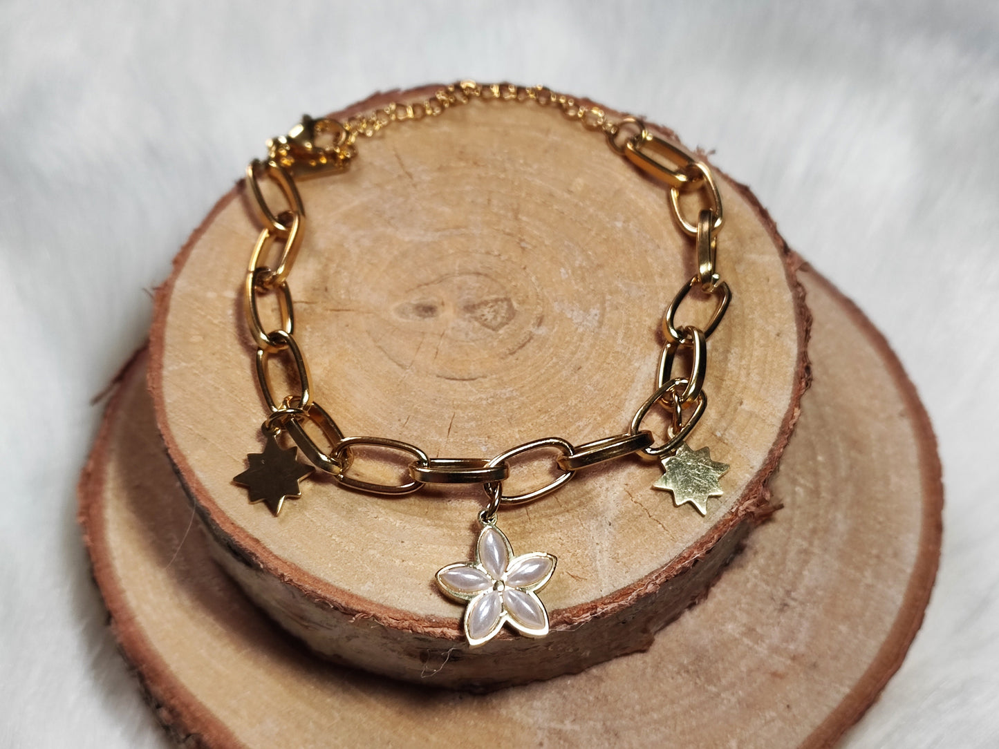 Flower Armband