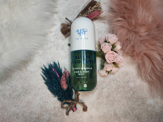 Frischer Hair and Bodyspray Call me Coconuts von Mein Shop mit Kokosduft, in Sprayflasche, zeigt das Produkt im Bild