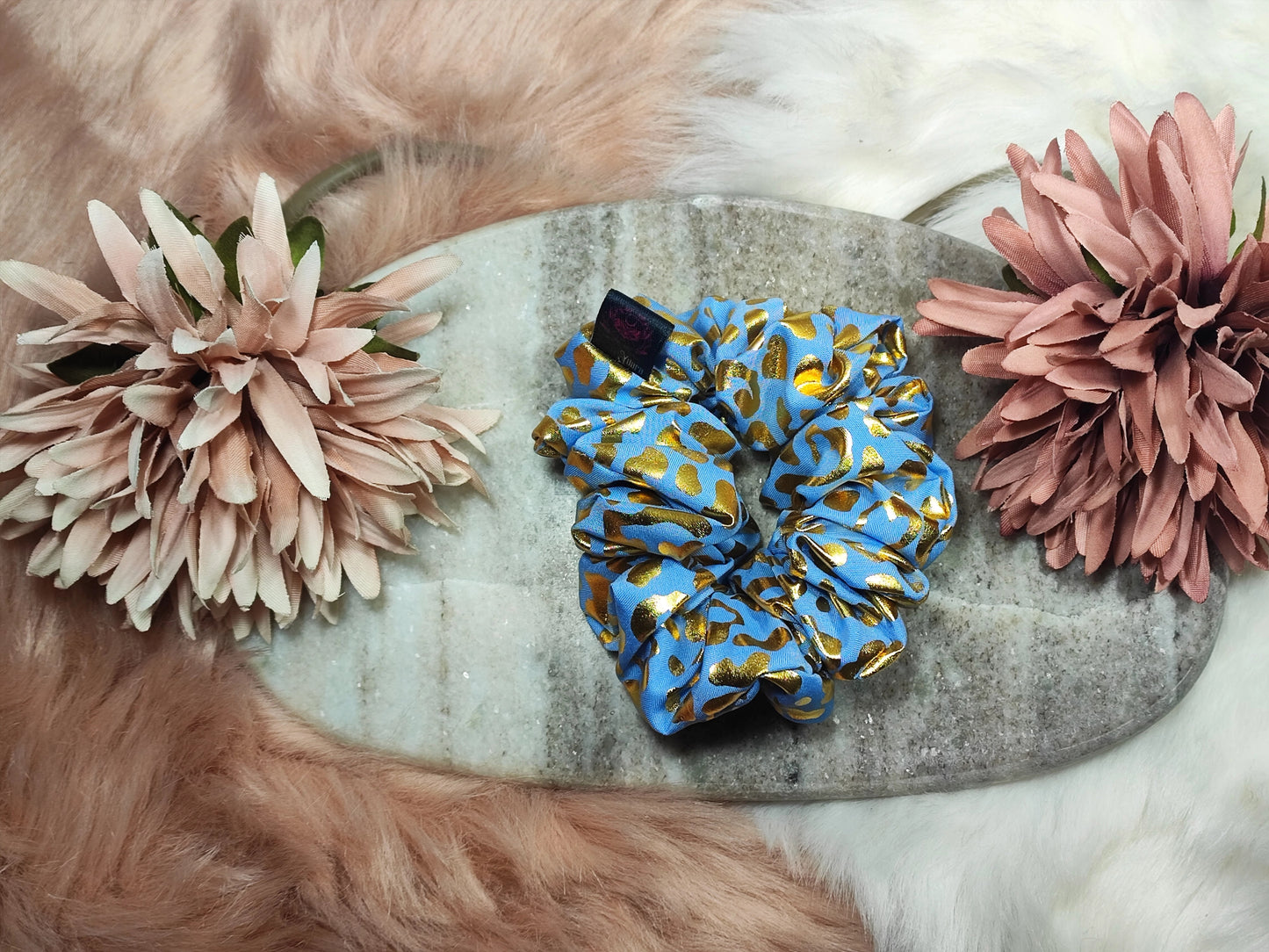 Ocean Gold - Scrunchie Medium