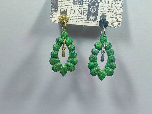Green Glitter Ohrring