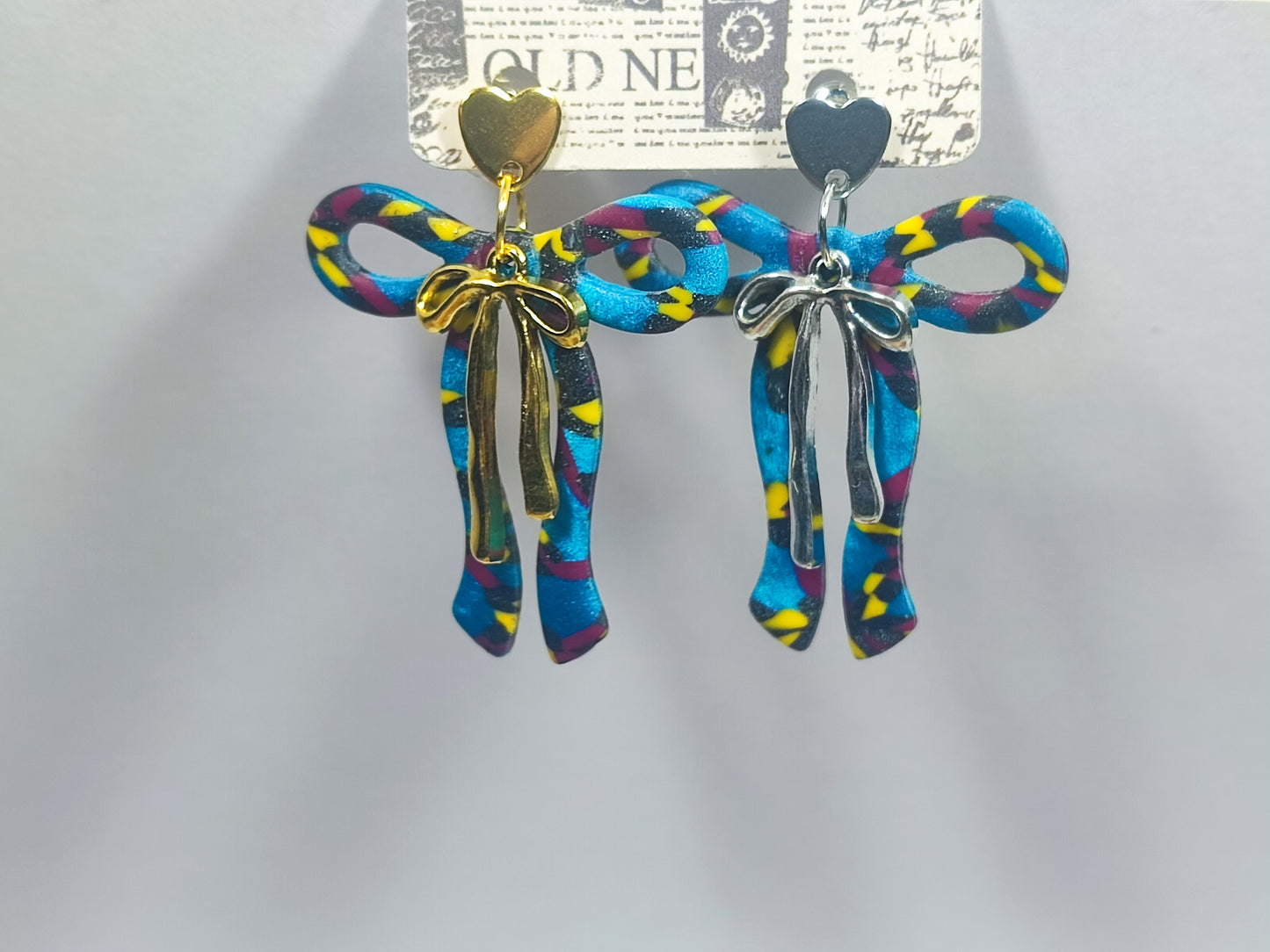 Big Bow Retro Blue Ohrring