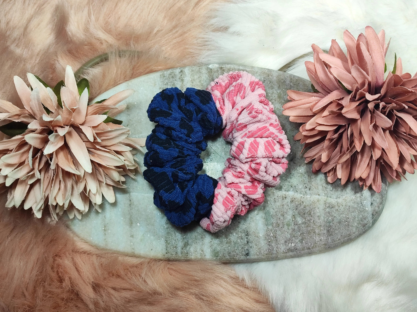 Coral Breeze - Cord Scrunchie Medium