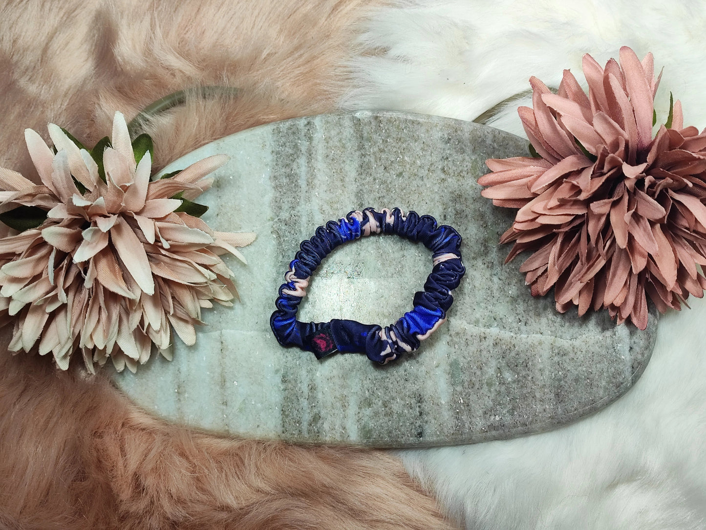 Ocean Storm Motion and Ocean Scrunchie Mini
