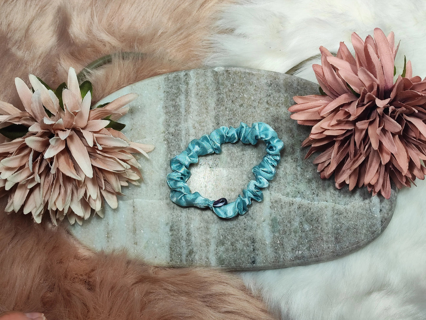 Aqua Glow - Scrunchie Small