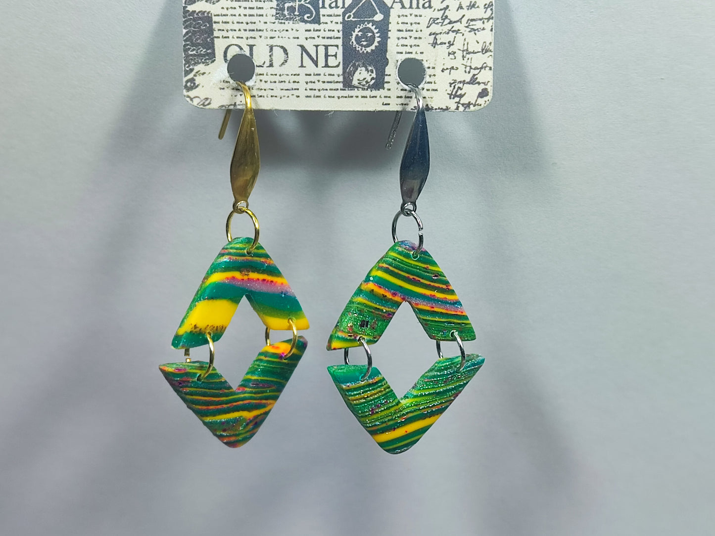 Green and Yellow Glitter Ohrring