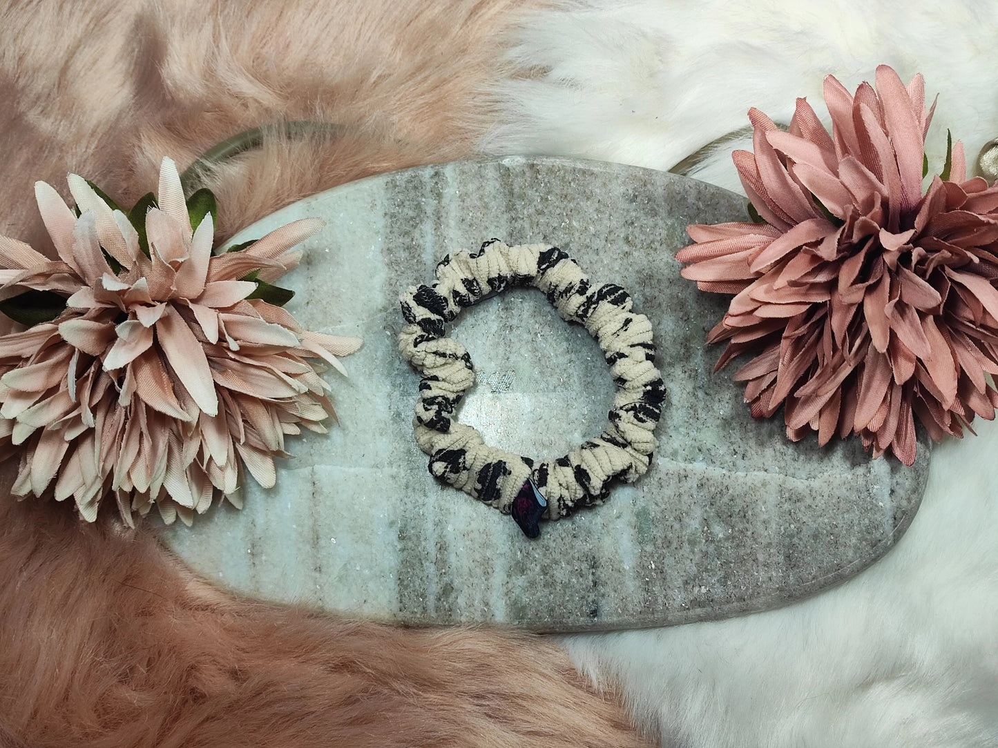 Ivory - Cord Scrunchie Small