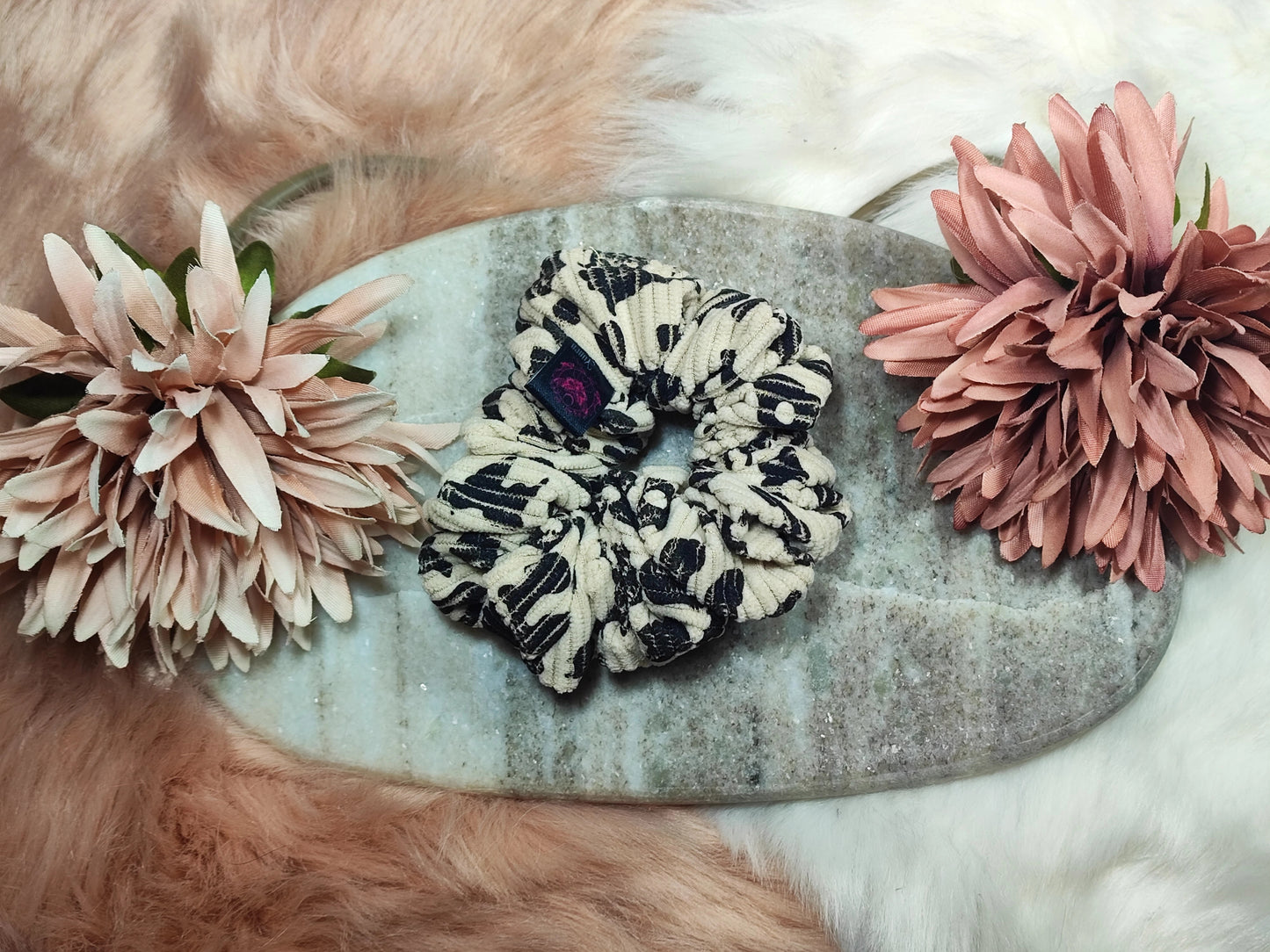 Ivory - Cord Scrunchie Medium